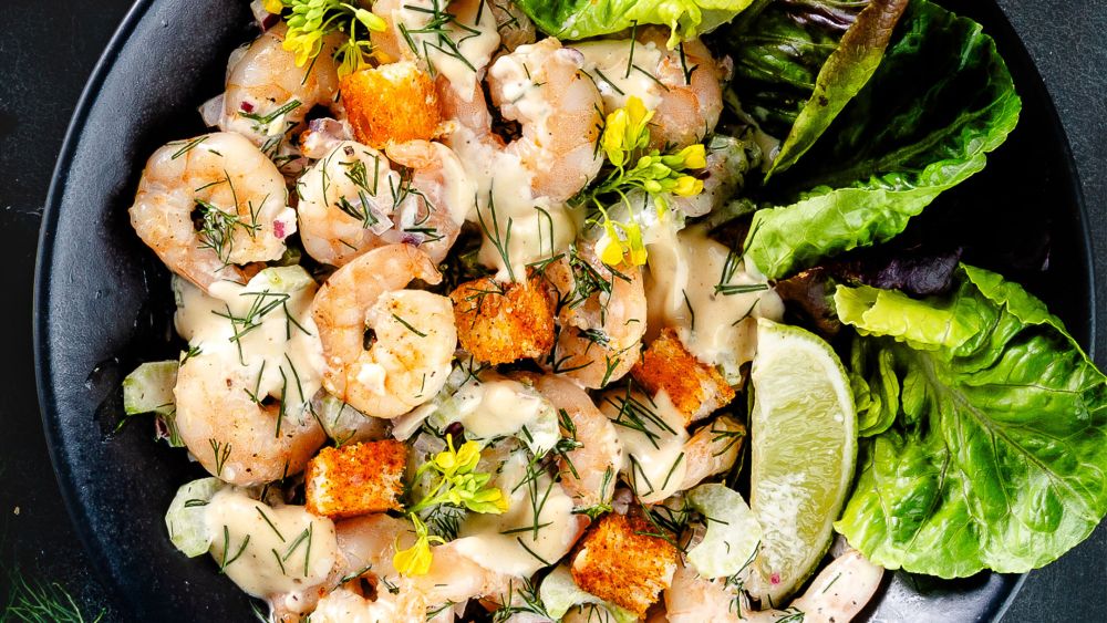 Sałatka z krewetkami i warzywami